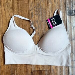 Women’s Maidenform Lift Bralette NWT